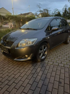 Toyota Auris 2.2D - 7499 лв. - 27756446 | Car24.bg