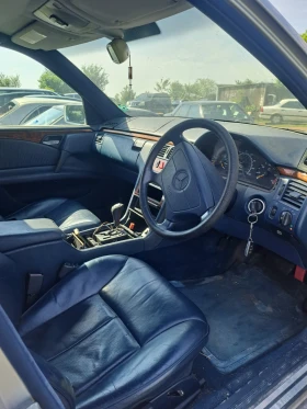 Mercedes-Benz E 300 - 1500 € / 2933.74 лв. - 34353597 5