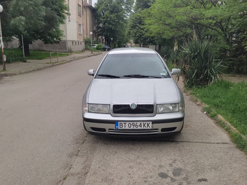 Skoda Octavia 1.9 , снимка 4 - Автомобили и джипове - 45568599