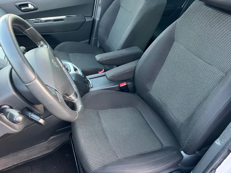 Peugeot 5008 1.6HDI/7МЕСТА/ЕВРО5, снимка 10 - Автомобили и джипове - 51040917