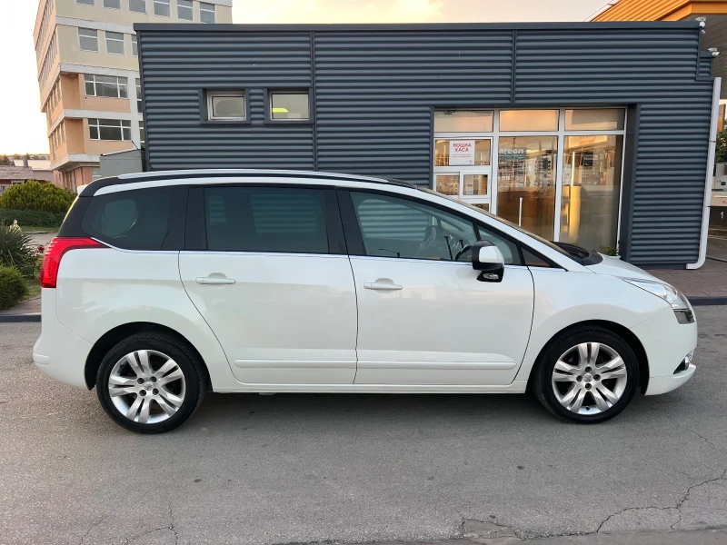 Peugeot 5008 1.6HDI/7МЕСТА/ЕВРО5, снимка 7 - Автомобили и джипове - 51040917