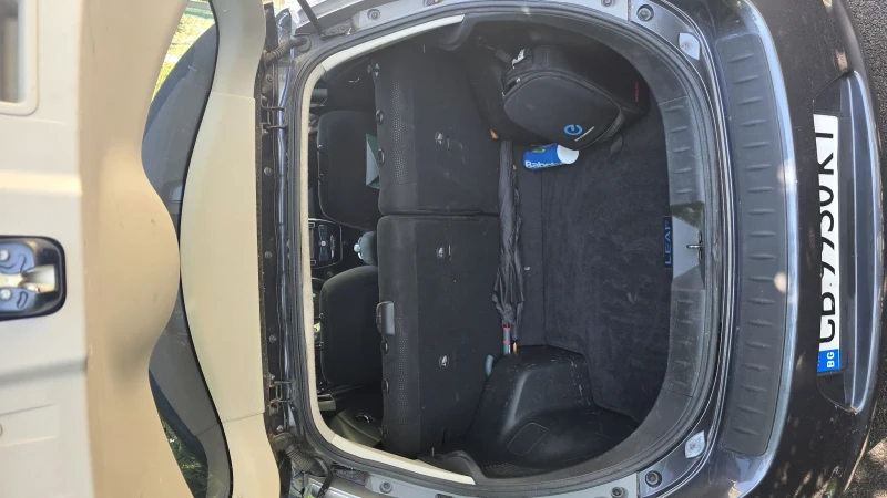 Nissan Leaf , снимка 12 - Автомобили и джипове - 52257625