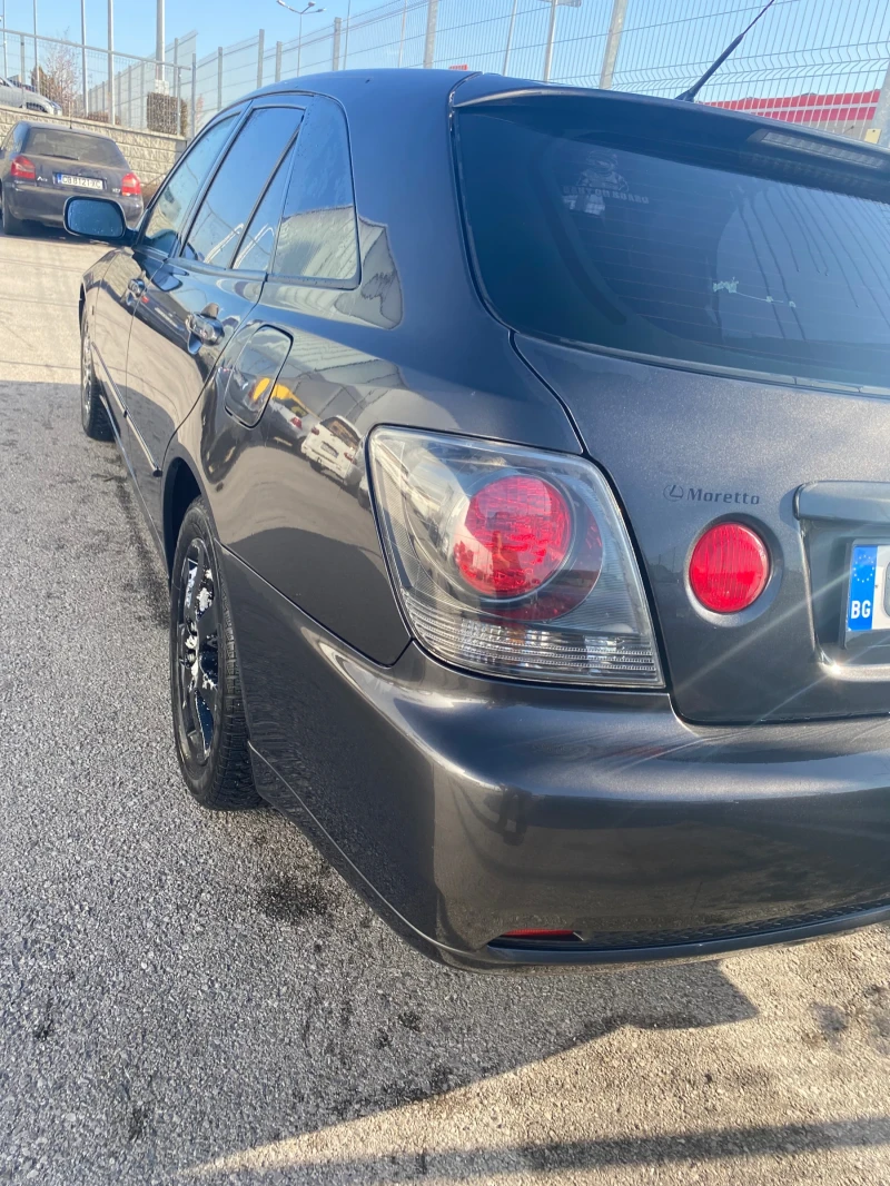 Lexus IS 200, снимка 3 - Автомобили и джипове - 52802479