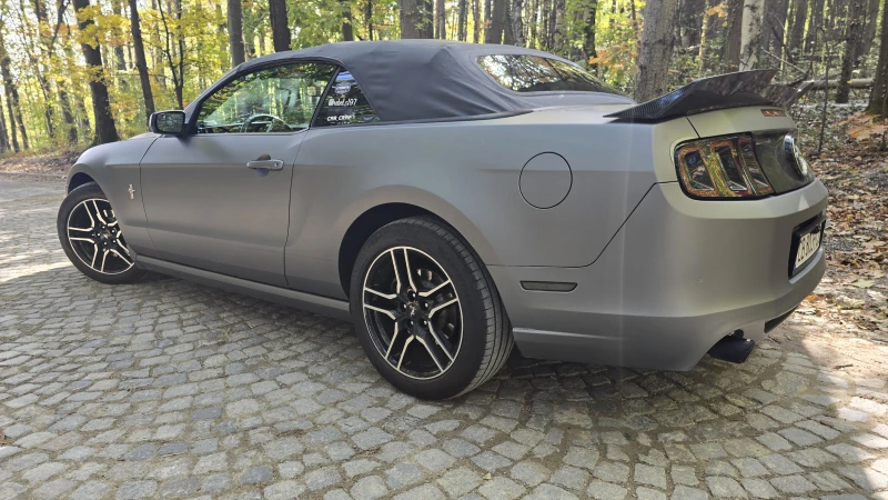 Ford Mustang 3.7 V6, снимка 16 - Автомобили и джипове - 52427069