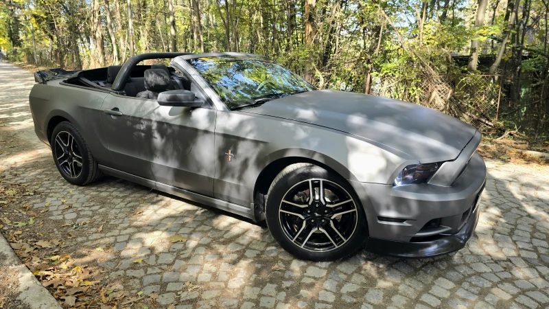 Ford Mustang 3.7 V6, снимка 2 - Автомобили и джипове - 52427069