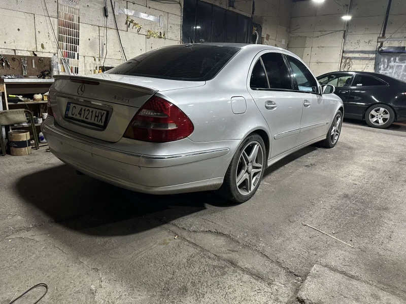 Mercedes-Benz E 240 avant garde 4x4 газ, снимка 10 - Автомобили и джипове - 52446682