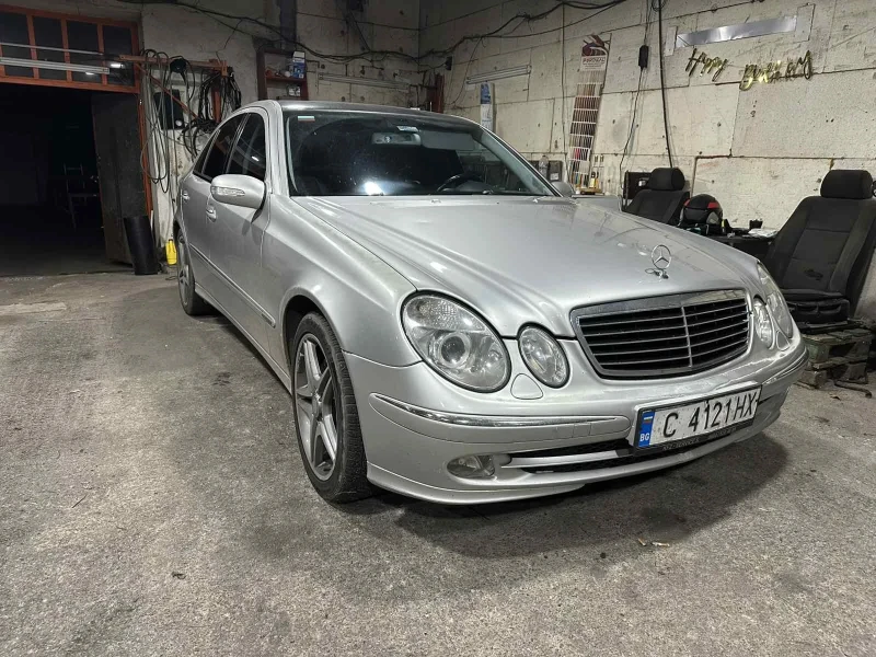 Mercedes-Benz E 240 avant garde 4x4 газ, снимка 13 - Автомобили и джипове - 52446682