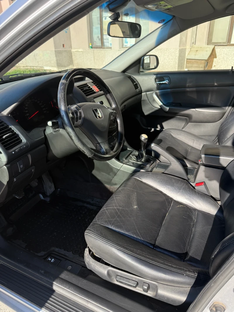 Honda Accord, снимка 12 - Автомобили и джипове - 52706820