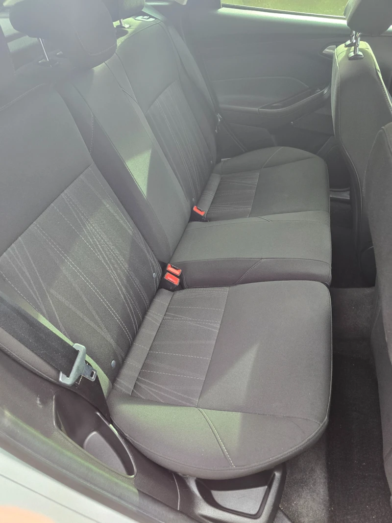 Ford Focus SE, снимка 8 - Автомобили и джипове - 53186486