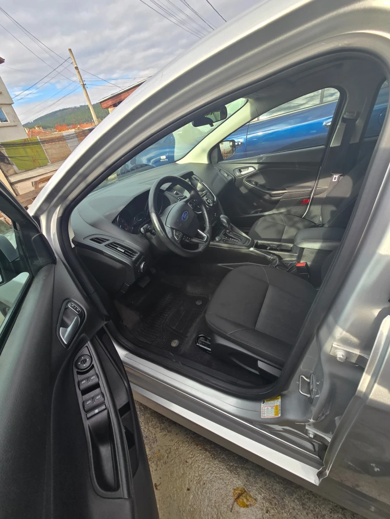 Ford Focus SE, снимка 10 - Автомобили и джипове - 53186486