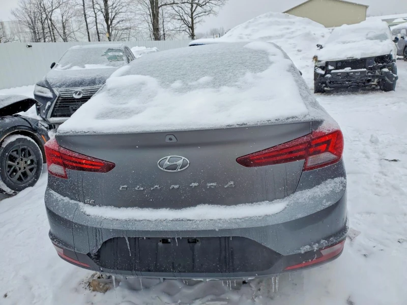 Hyundai Elantra Se, снимка 6 - Автомобили и джипове - 53396403