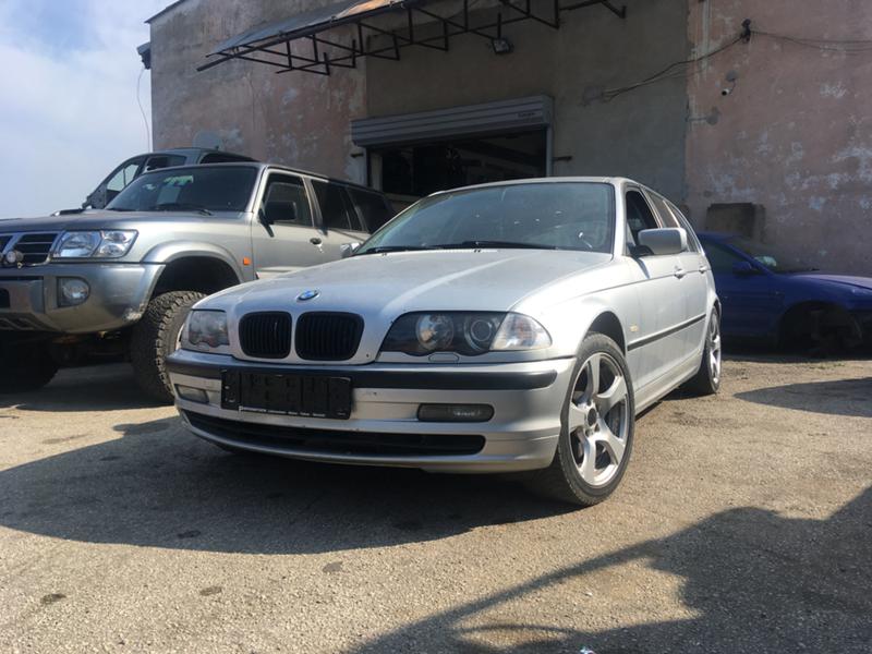 BMW 330, снимка 1 - Автомобили и джипове - 29541500
