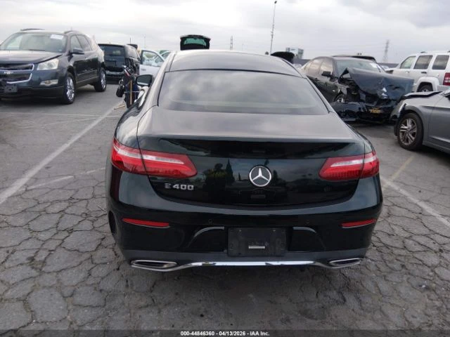 Mercedes-Benz E 400 * AMG* ПОДГРЕВ* ОБДУХВАНЕ* ПАНОРАМА* BURMESTER* , снимка 15 - Автомобили и джипове - 54902999