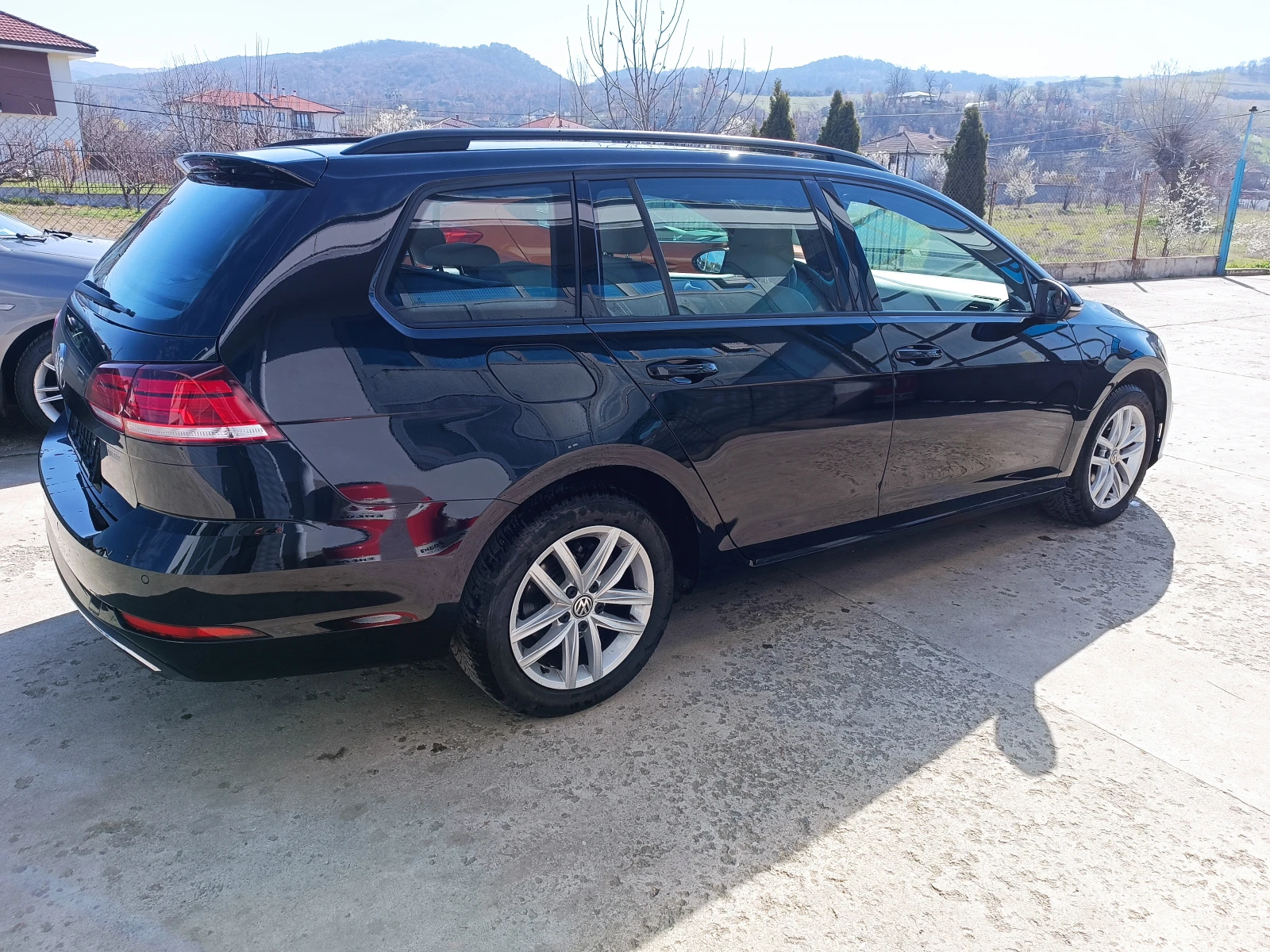 VW Golf 1.6TDI 160000km EURO6D KATO HOB - изображение 7