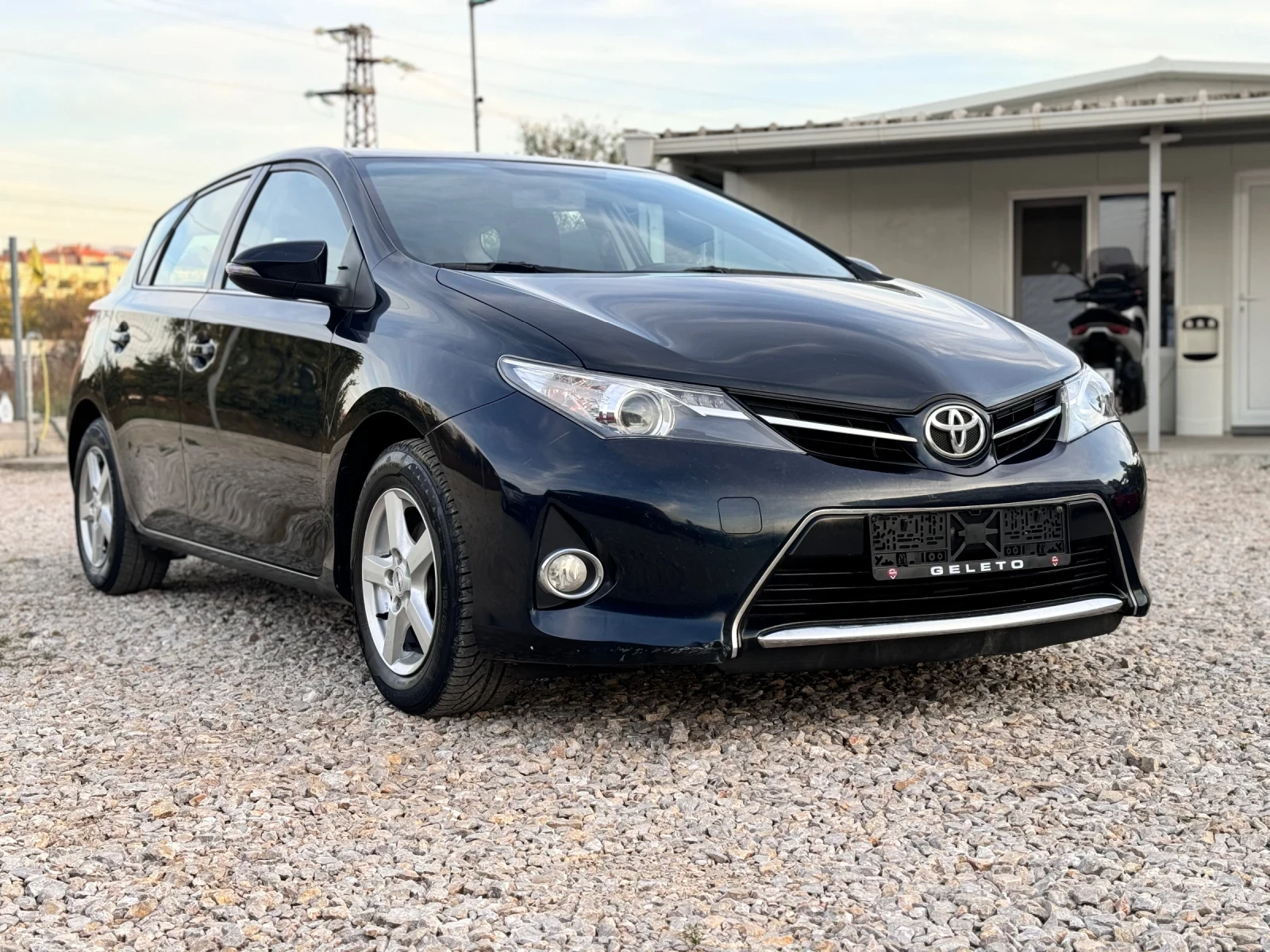 Toyota Auris 1.4d4d/navi/camera active - изображение 8