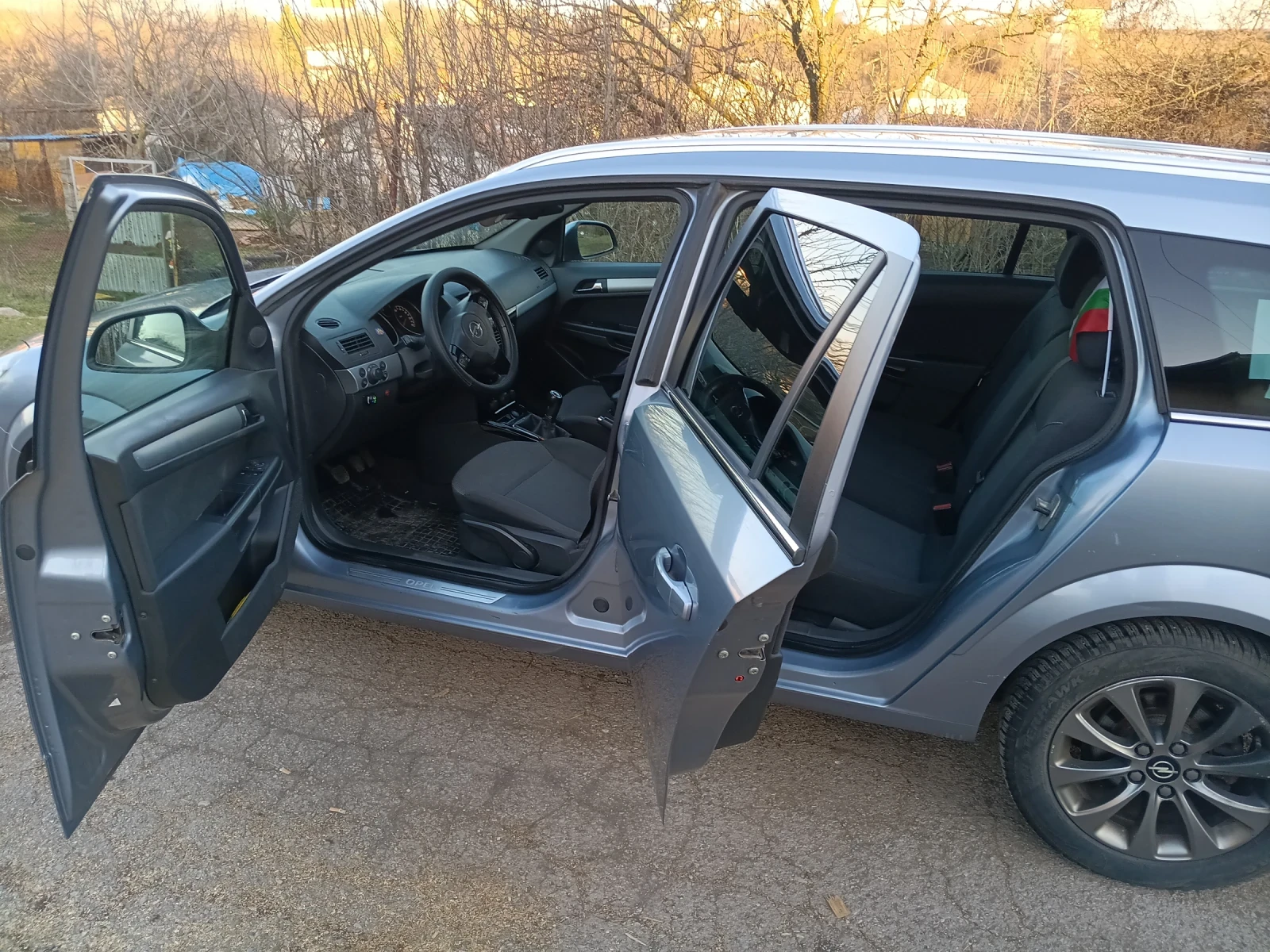 Opel Astra Поколение Н - изображение 10