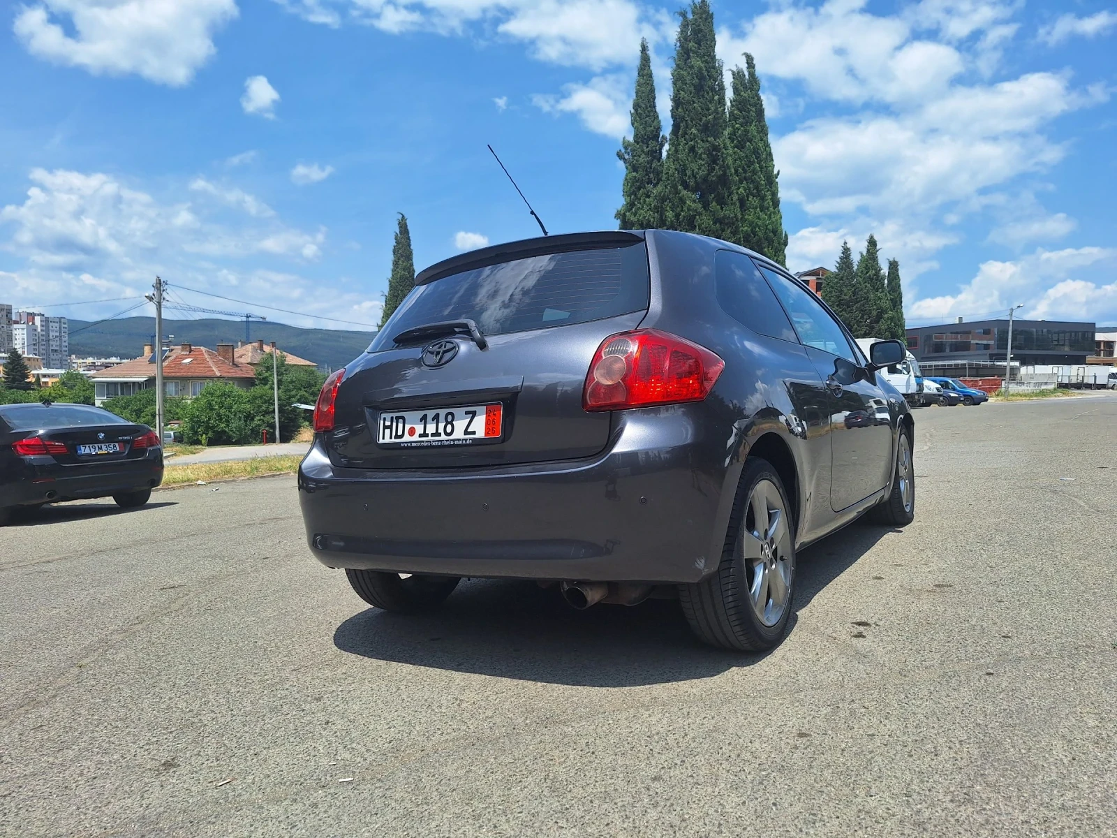 Toyota Auris 2.2D - изображение 5