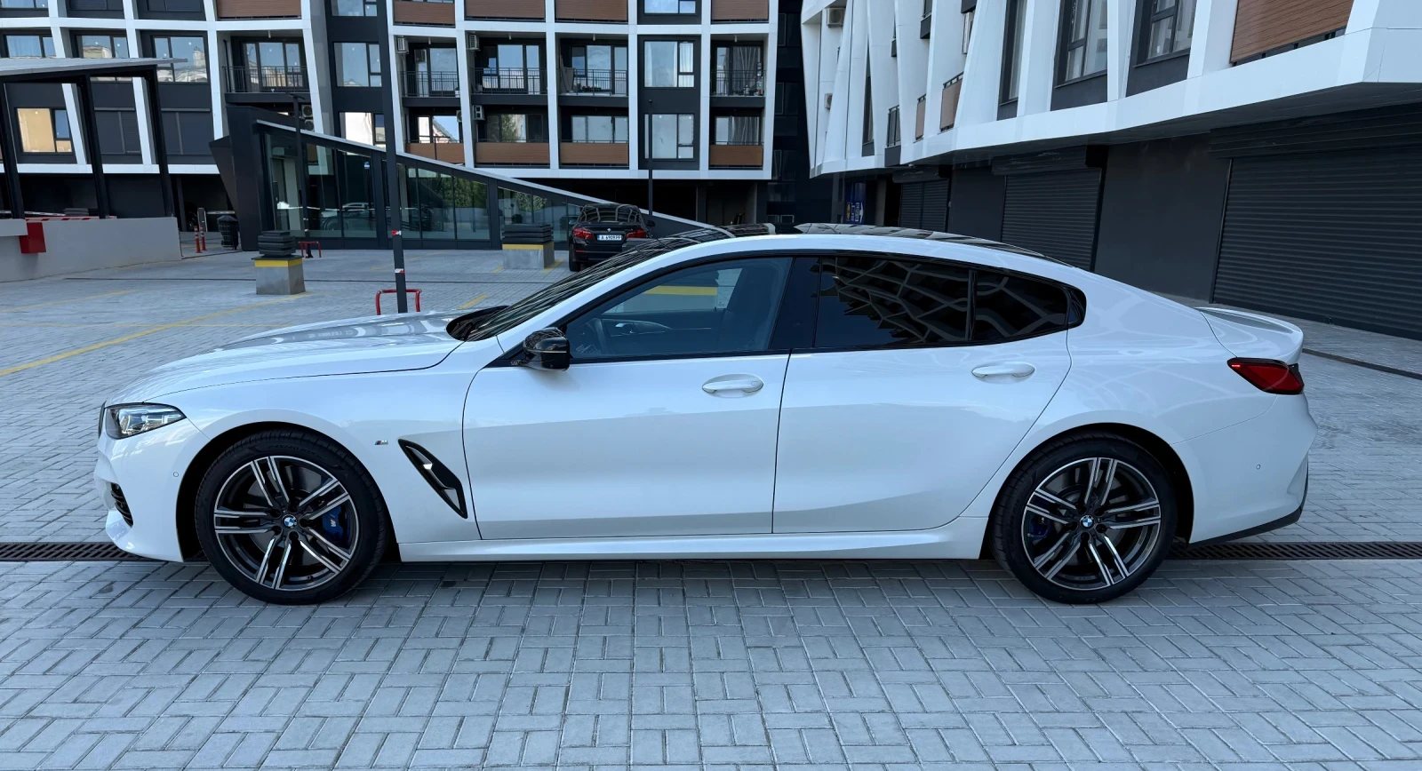 BMW 850 М xDrive Premium Гаранция 2029г Завиващ заден мост - изображение 5