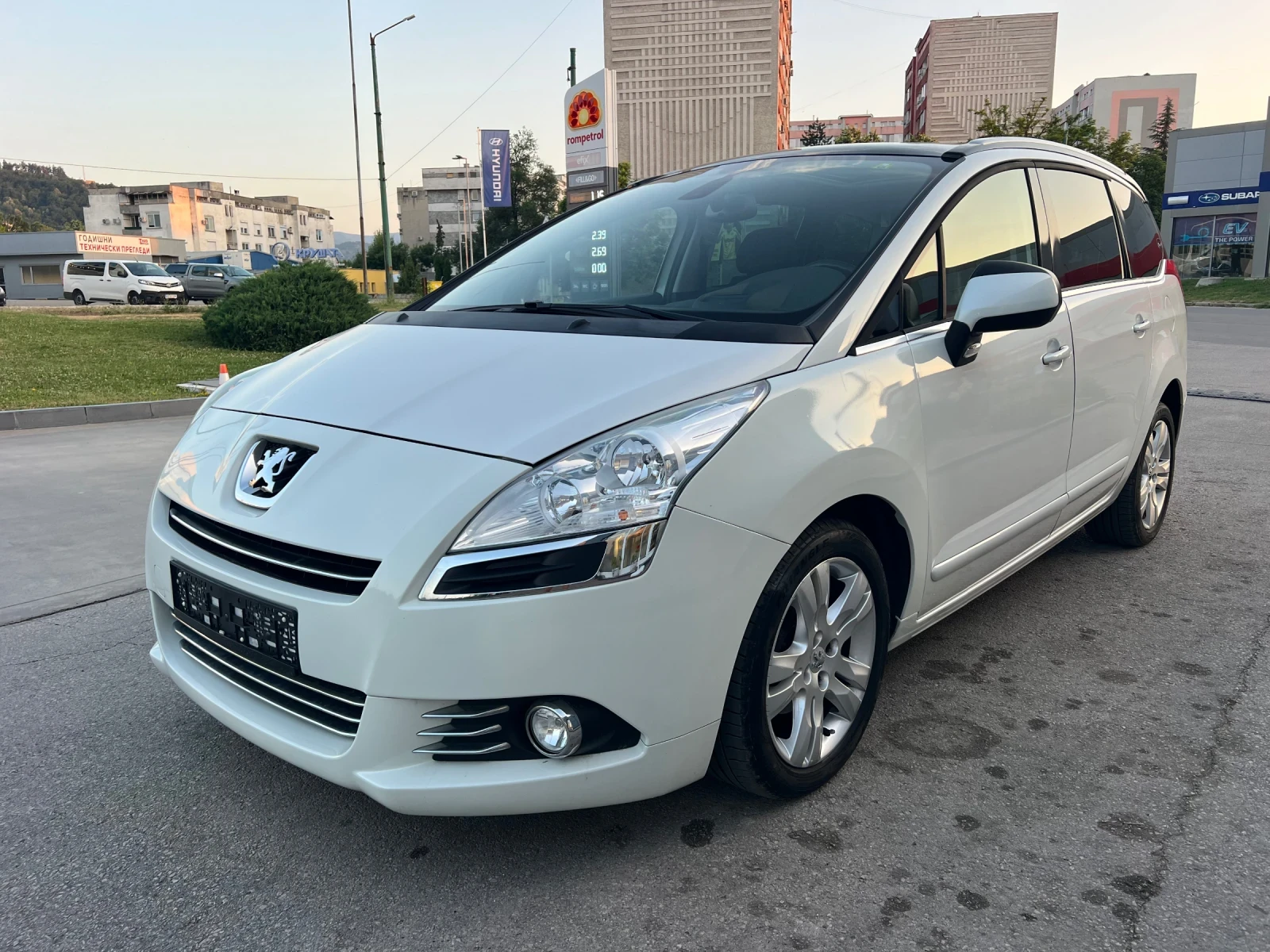 Peugeot 5008 1.6HDI/7МЕСТА/ЕВРО5 - изображение 3