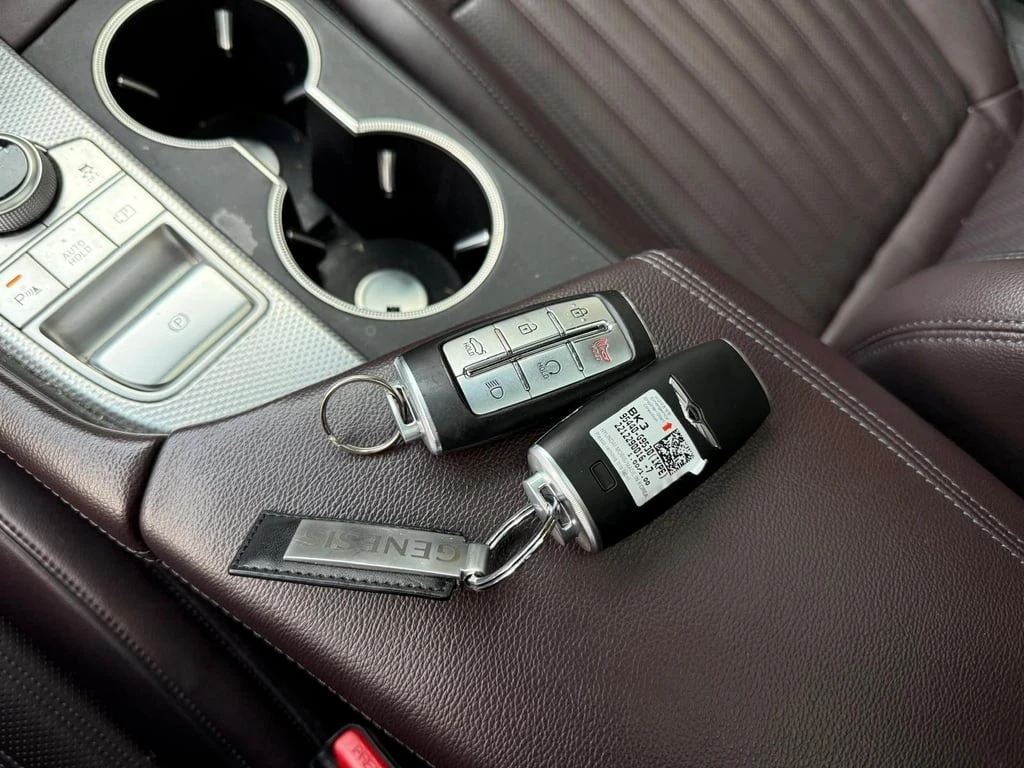 Genesis G70 * 2.0T Advanced * CARFAX *    | Mobile.bg   14