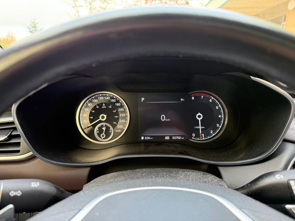 Genesis G70 * 2.0T Advanced * CARFAX * БЕЗ ПЪРВОНАЧАЛНА ВНОСКА - изображение 10