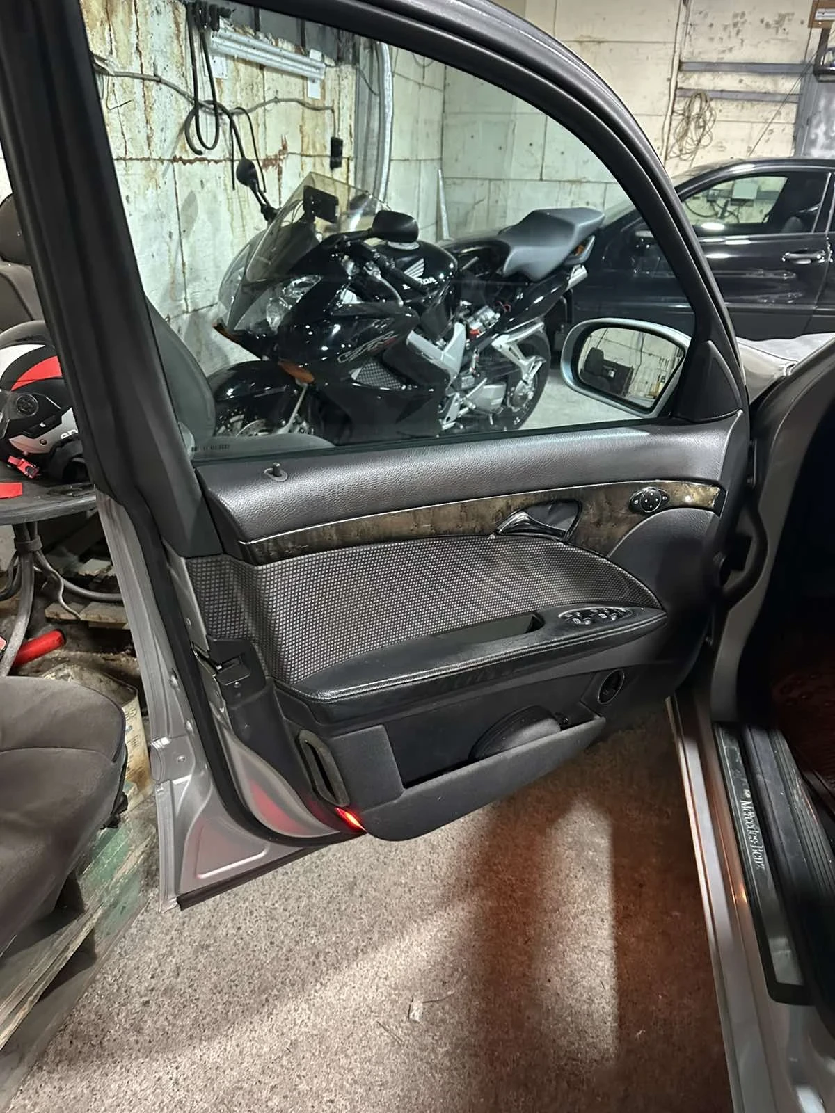 Mercedes-Benz E 240 avant garde 4x4 ��� | Mobile.bg � ����������� 16