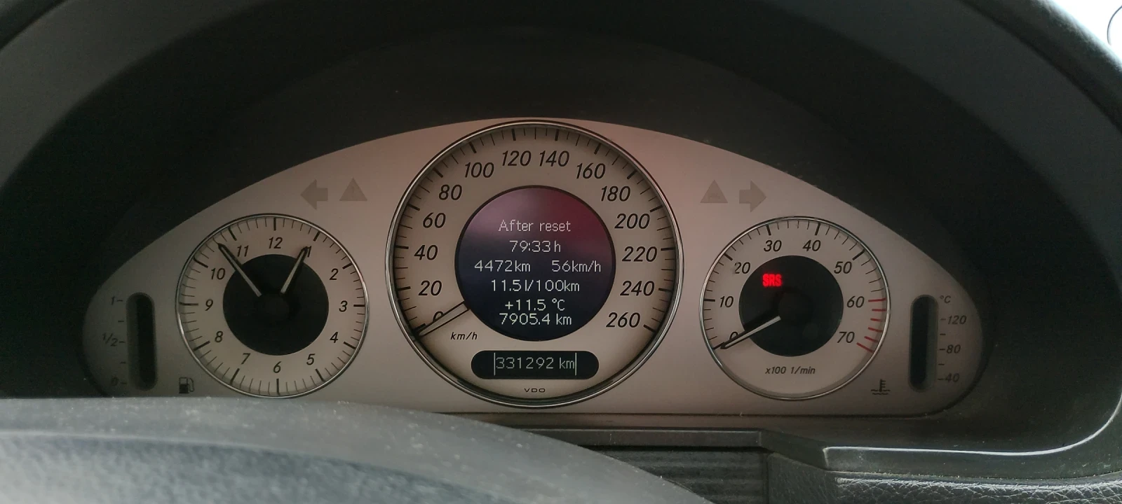 Mercedes-Benz E 240 avant-garde 4x4  | Mobile.bg   14