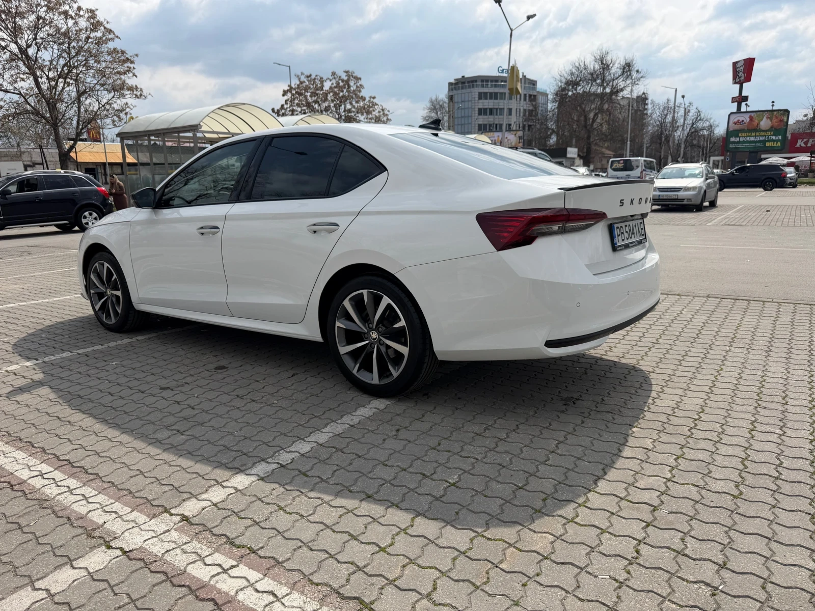 Skoda Octavia IV 2.0TDI-150ps Sport, снимка 6 - Автомобили и джипове - 53528702
