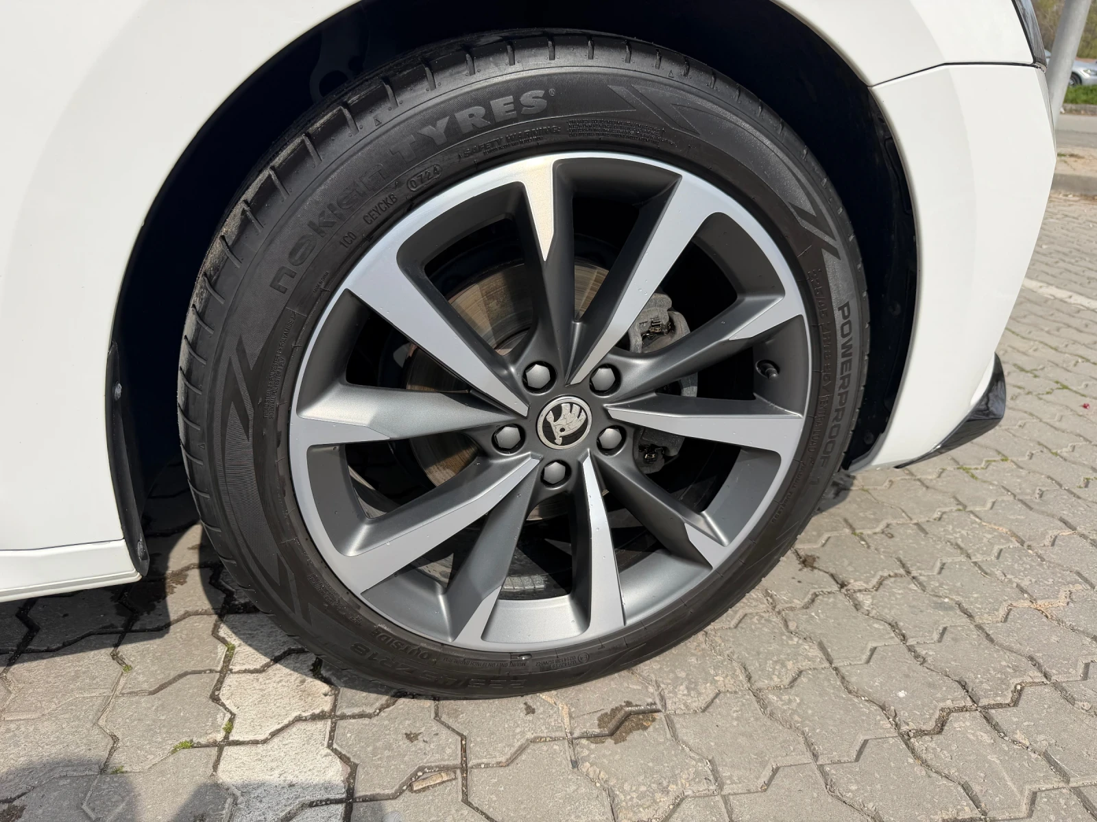 Skoda Octavia IV 2.0TDI-150ps Sport, снимка 8 - Автомобили и джипове - 53528702