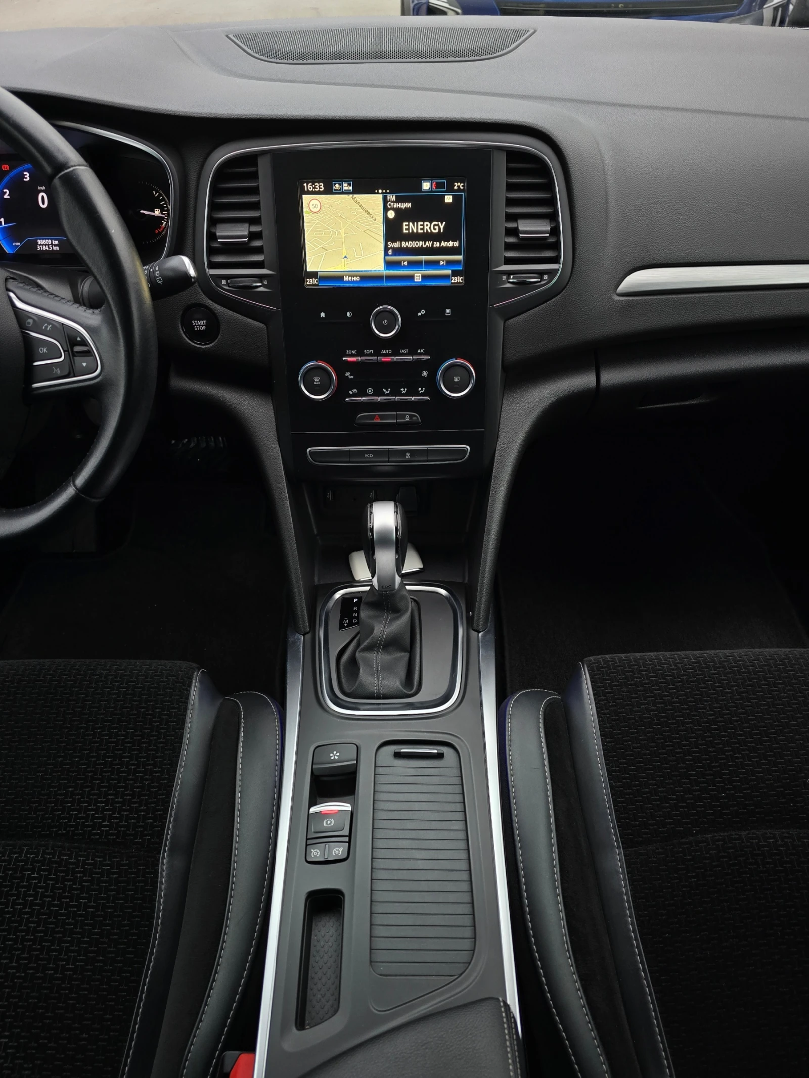 Renault Megane 1.3 Tce ZEN+  - изображение 9