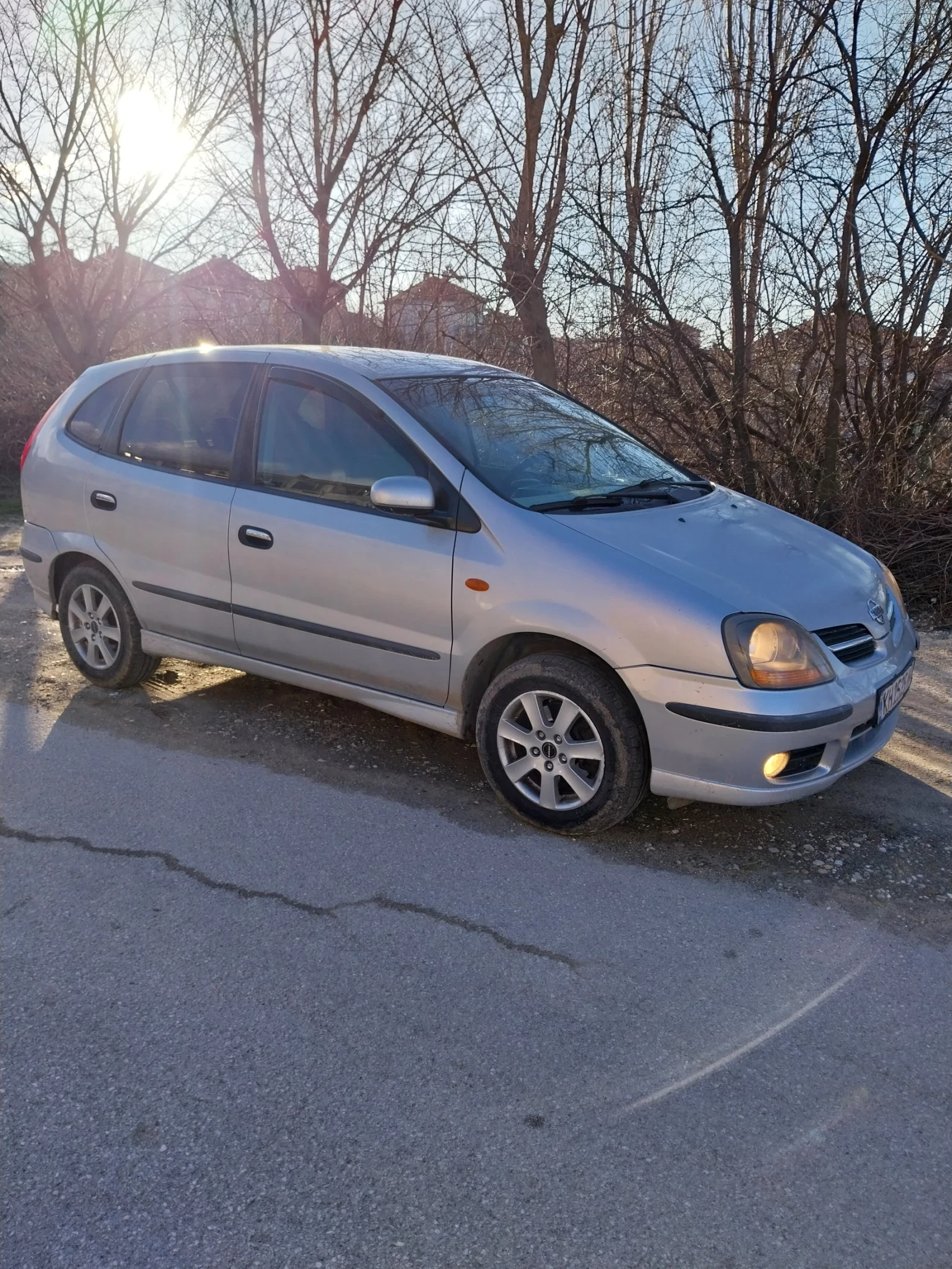 Nissan Almera tino 1i8 ���  | Mobile.bg � ����������� 3