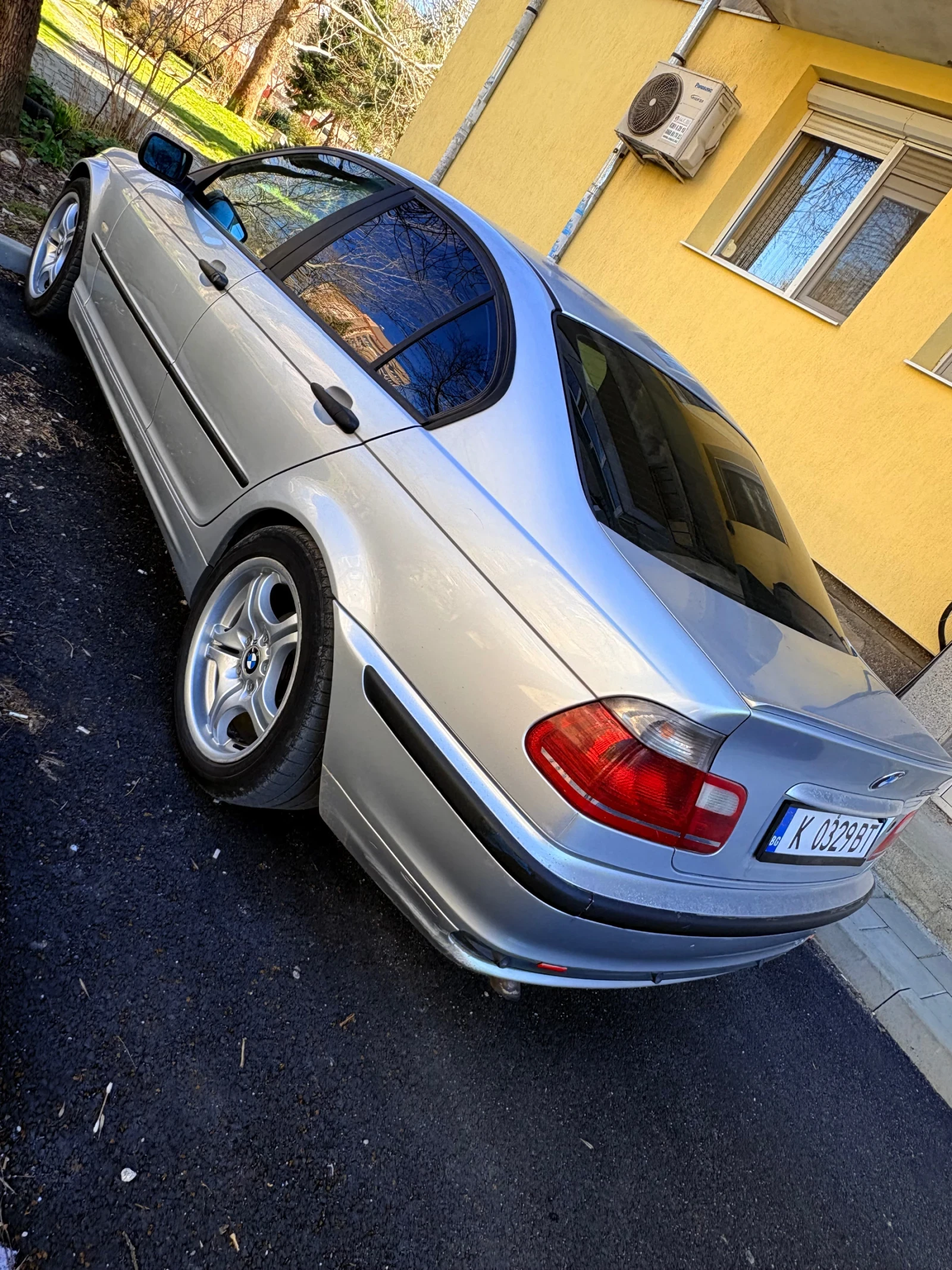 BMW 320 320d, снимка 8 - Автомобили и джипове - 53780331