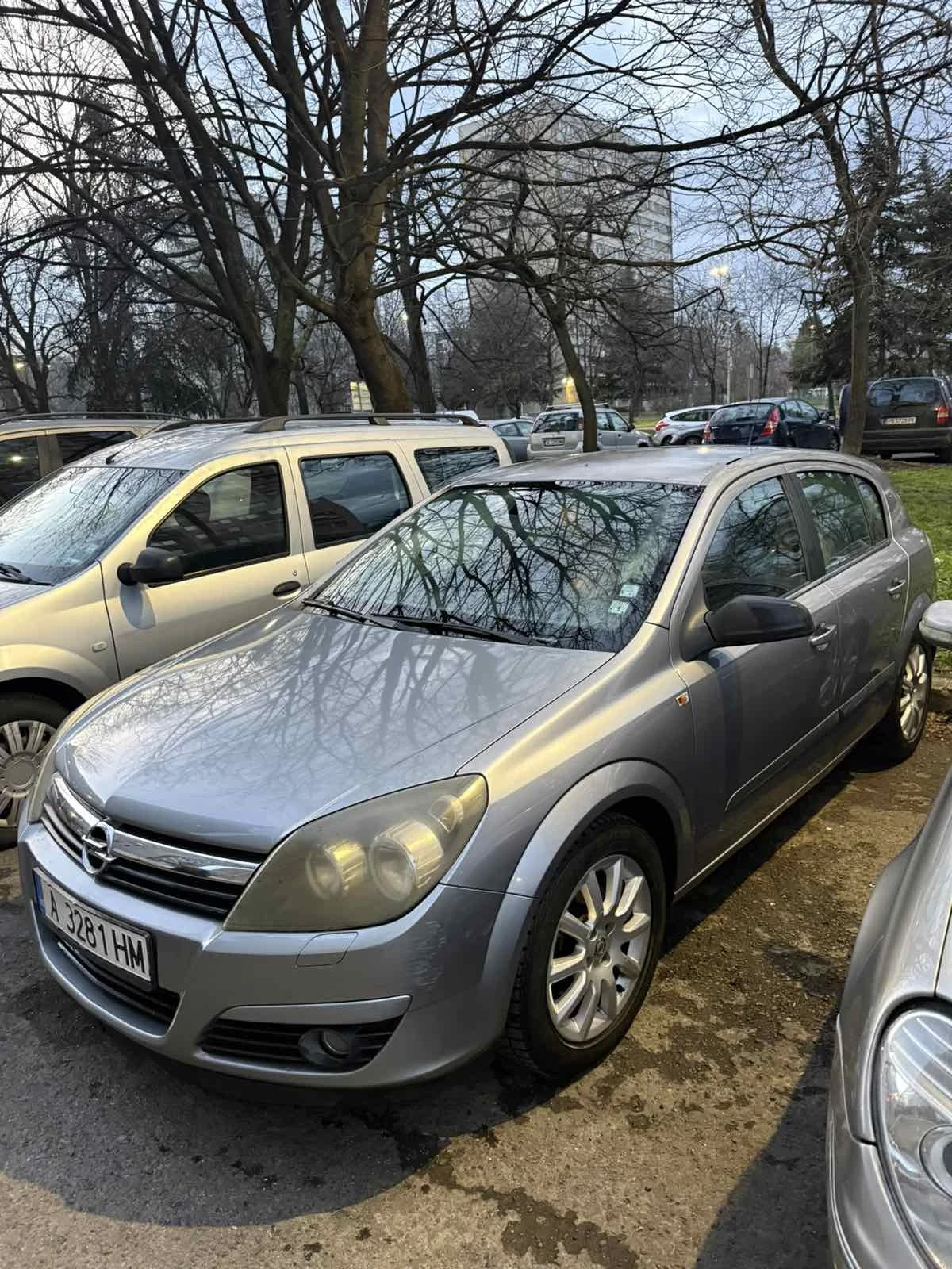 Opel Astra, снимка 2 - Автомобили и джипове - 54098818