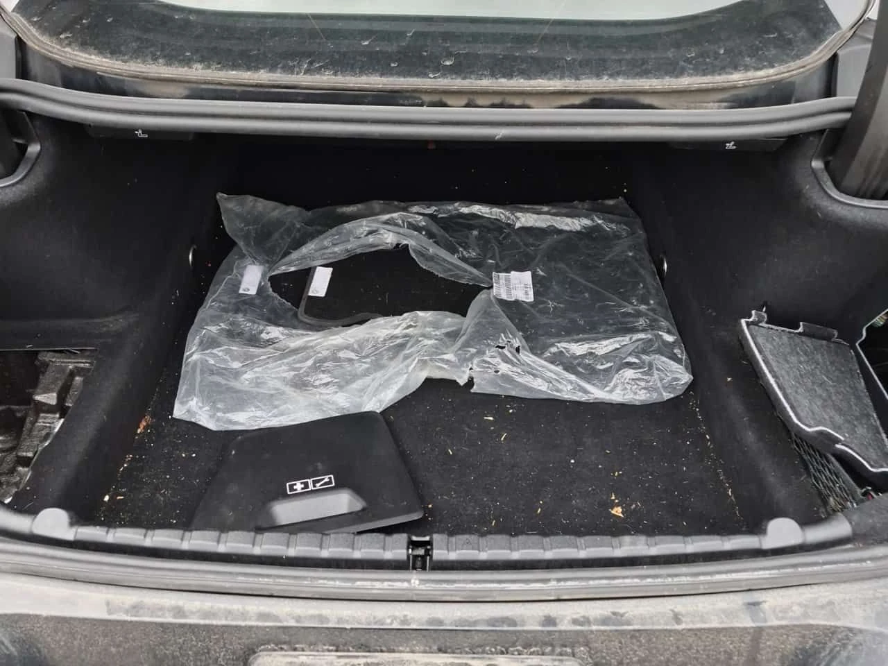 BMW 850 M850I XDRIVE /CARFAX/ДИСТРОНИК, снимка 13 - Автомобили и джипове - 54116097