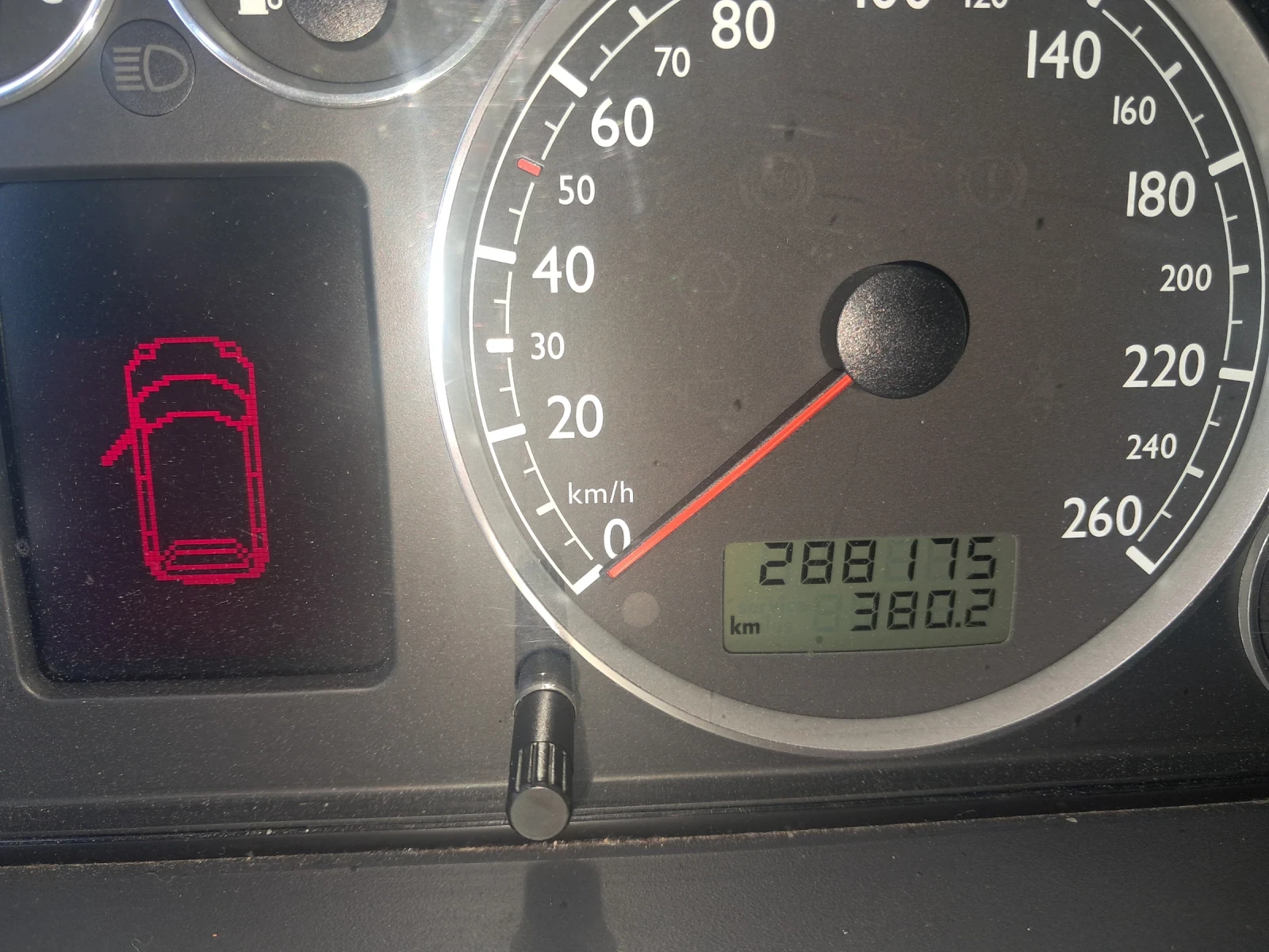 VW Sharan, снимка 4 - Автомобили и джипове - 54191668