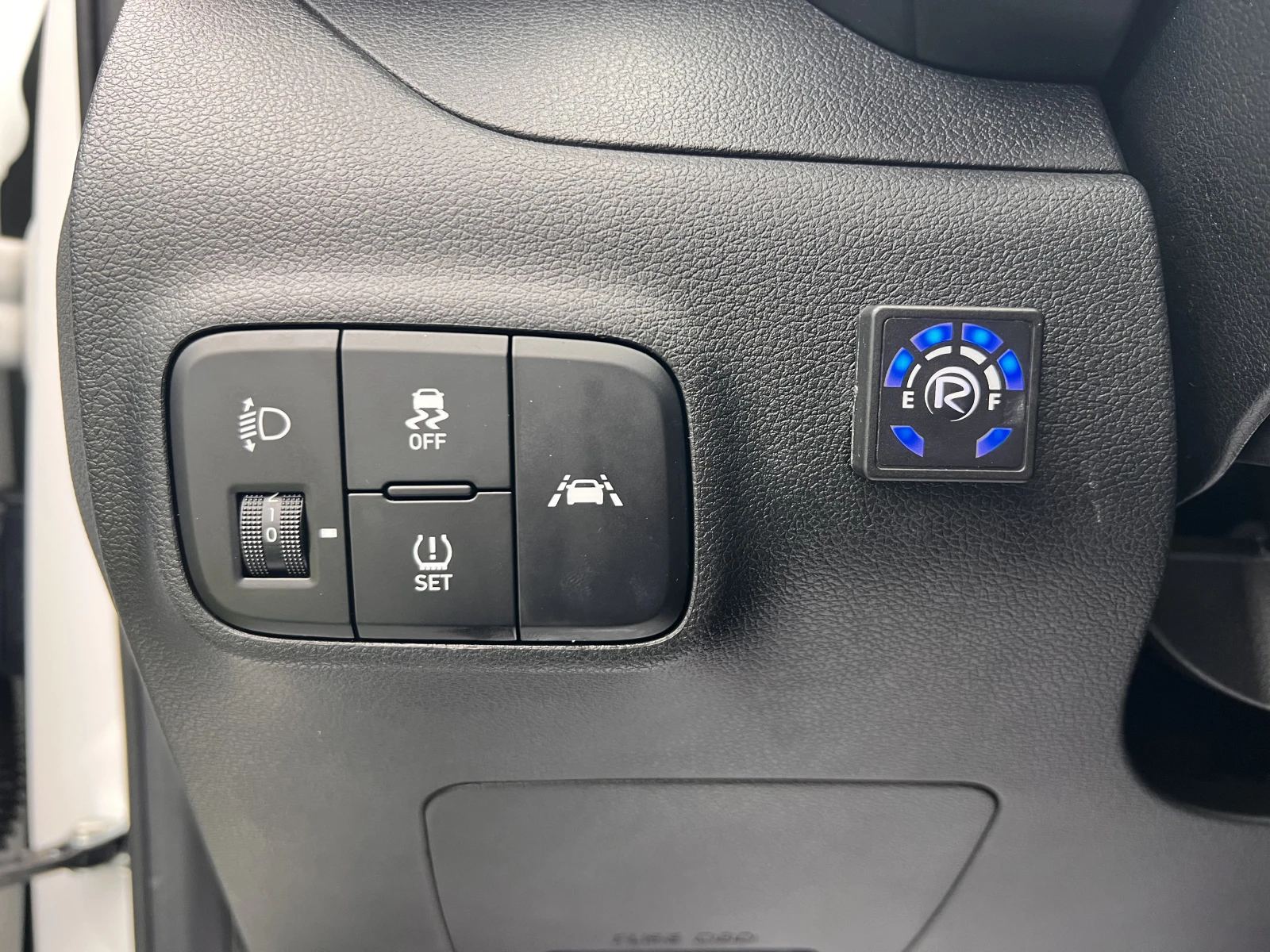 Hyundai I10 Comfort/1.0MPI/67K.C./5MT, снимка 14 - Автомобили и джипове - 54284899