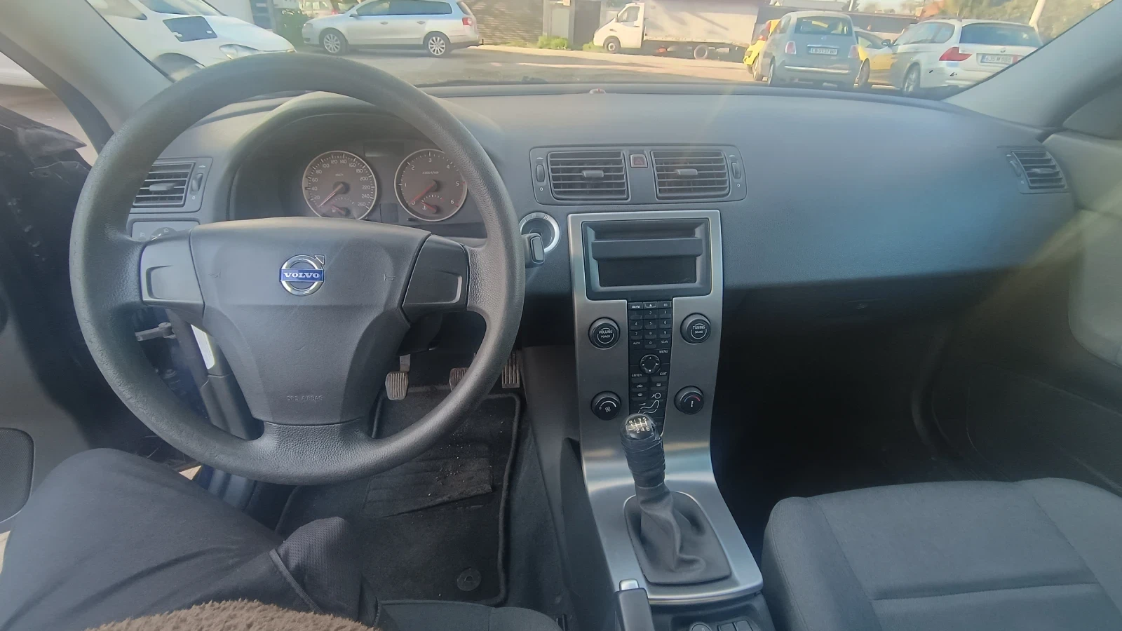 Volvo S40 2.0 HDI, снимка 8 - Автомобили и джипове - 54415633