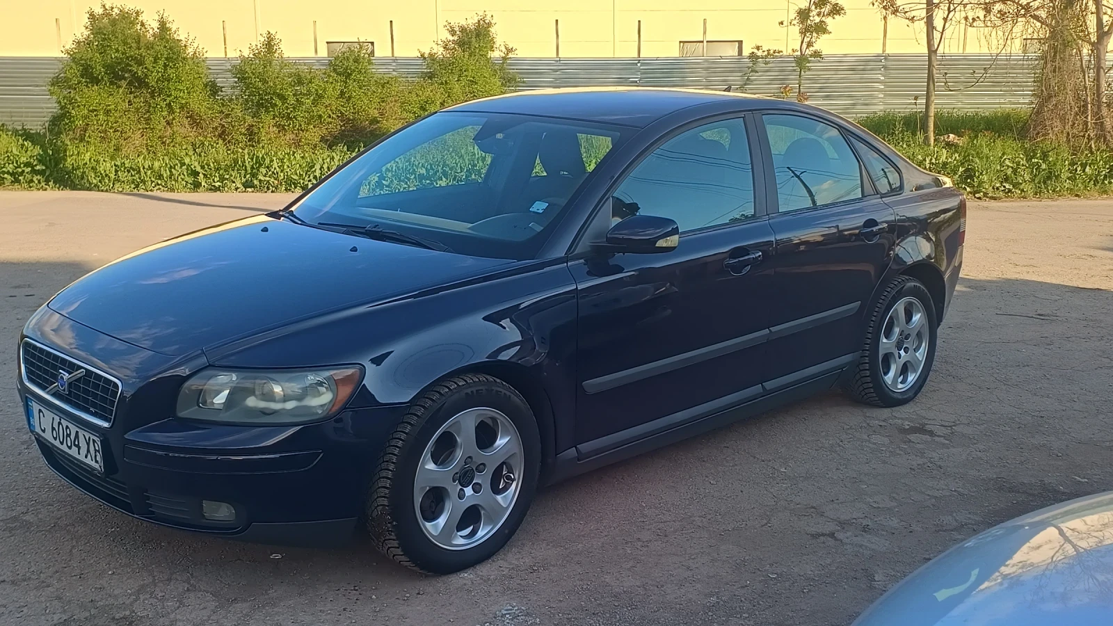 Volvo S40 2.0 HDI, снимка 2 - Автомобили и джипове - 54415633