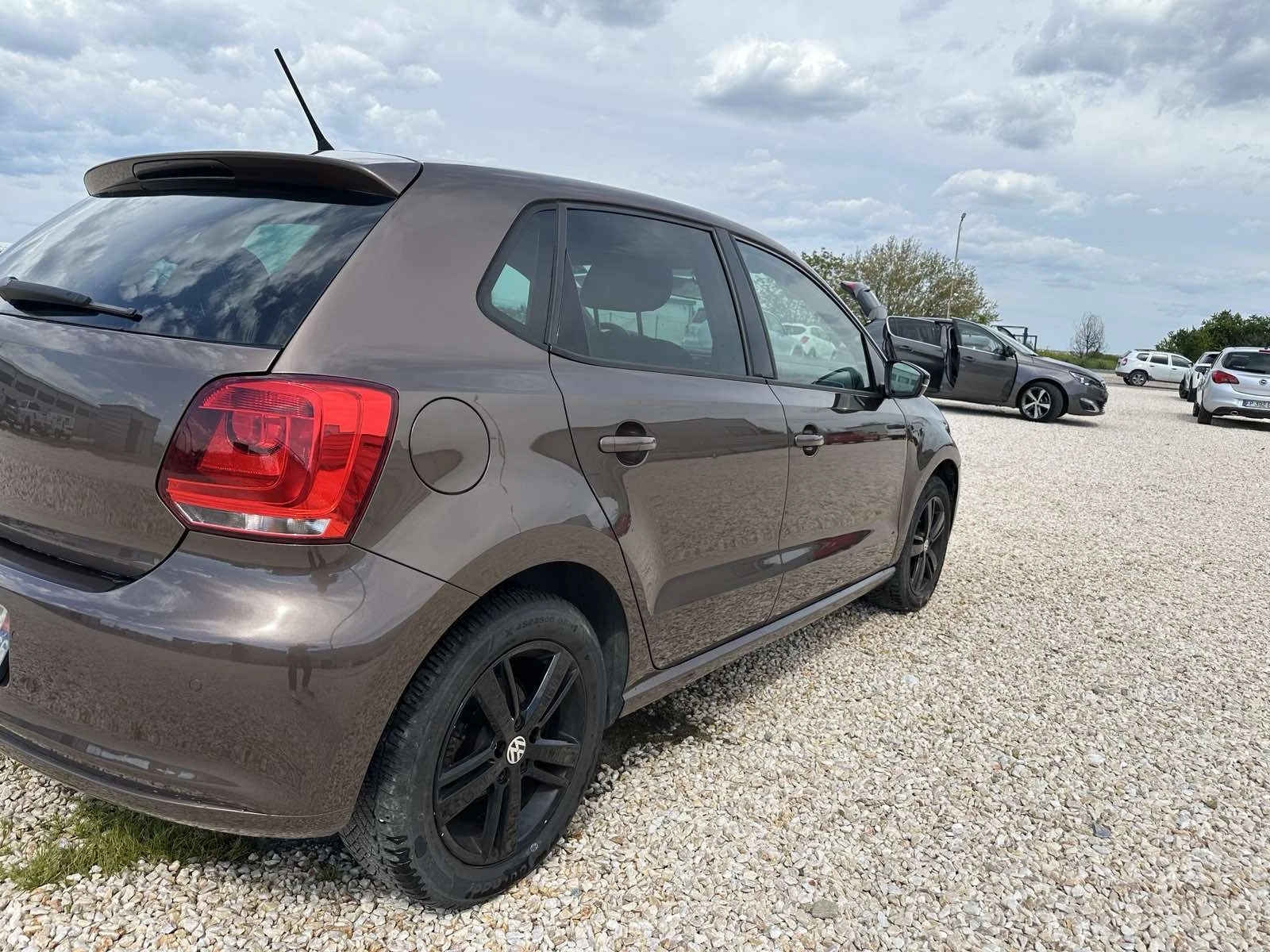 VW Polo 1.6  ТОП, снимка 4 - Автомобили и джипове - 54416205
