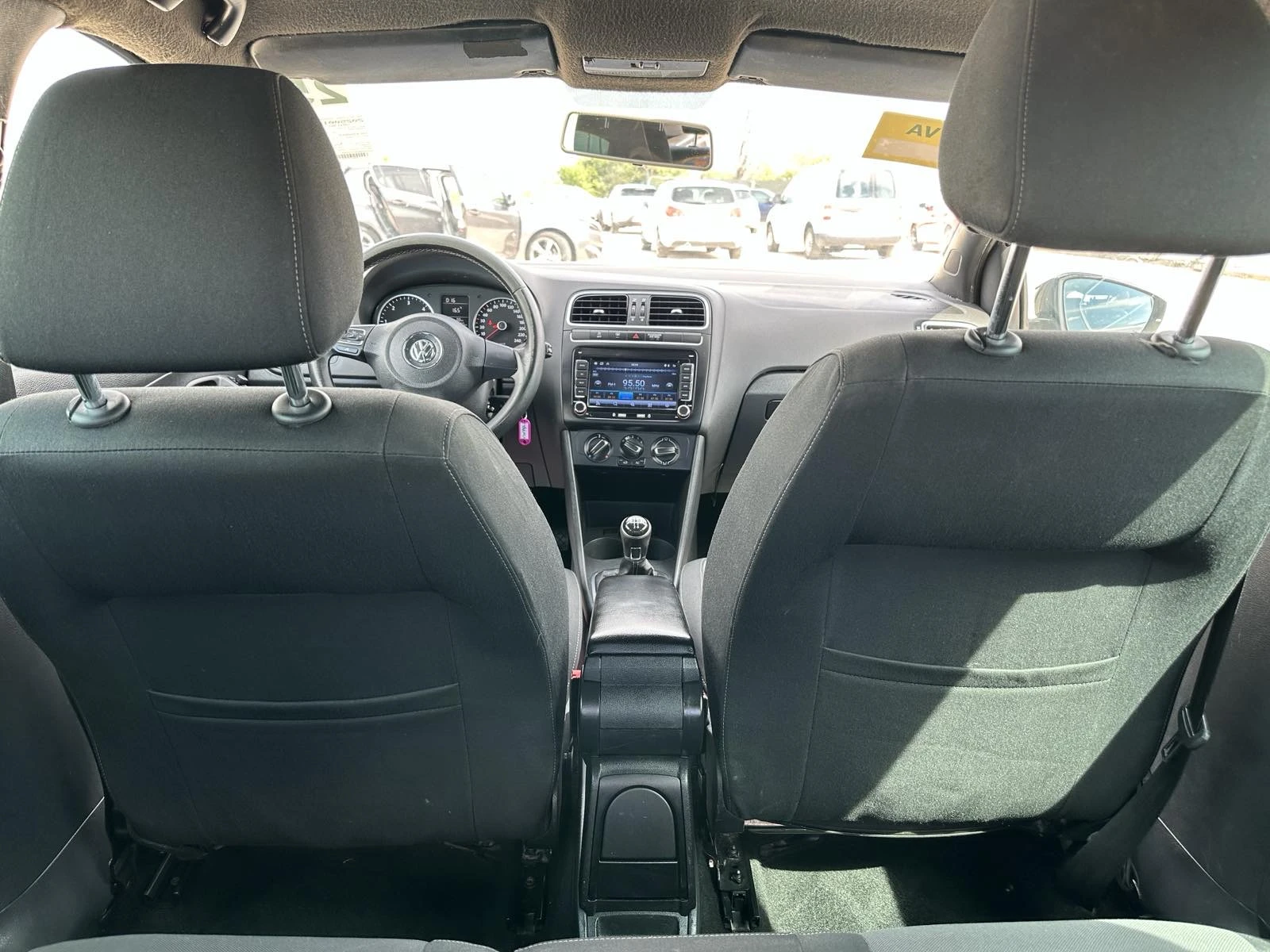 VW Polo 1.6  ТОП, снимка 14 - Автомобили и джипове - 54416205
