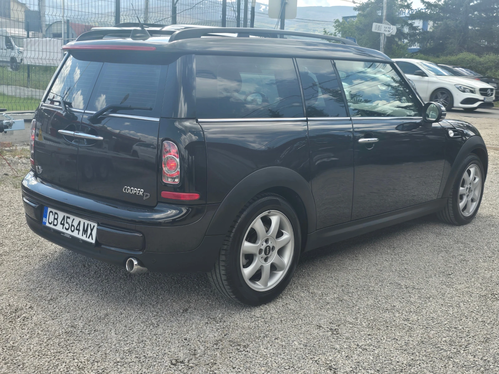 Mini Clubman 1.6d/Лизинг, снимка 4 - Автомобили и джипове - 54450285