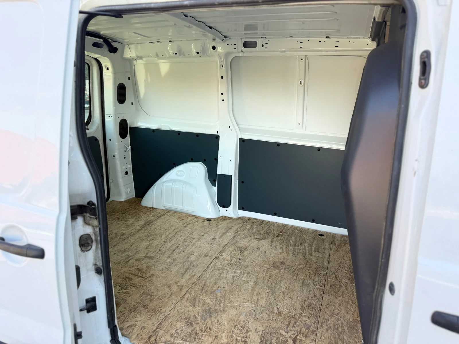 Fiat Scudo 1.6 90к.с Климатик, снимка 11 - Автомобили и джипове - 56141431