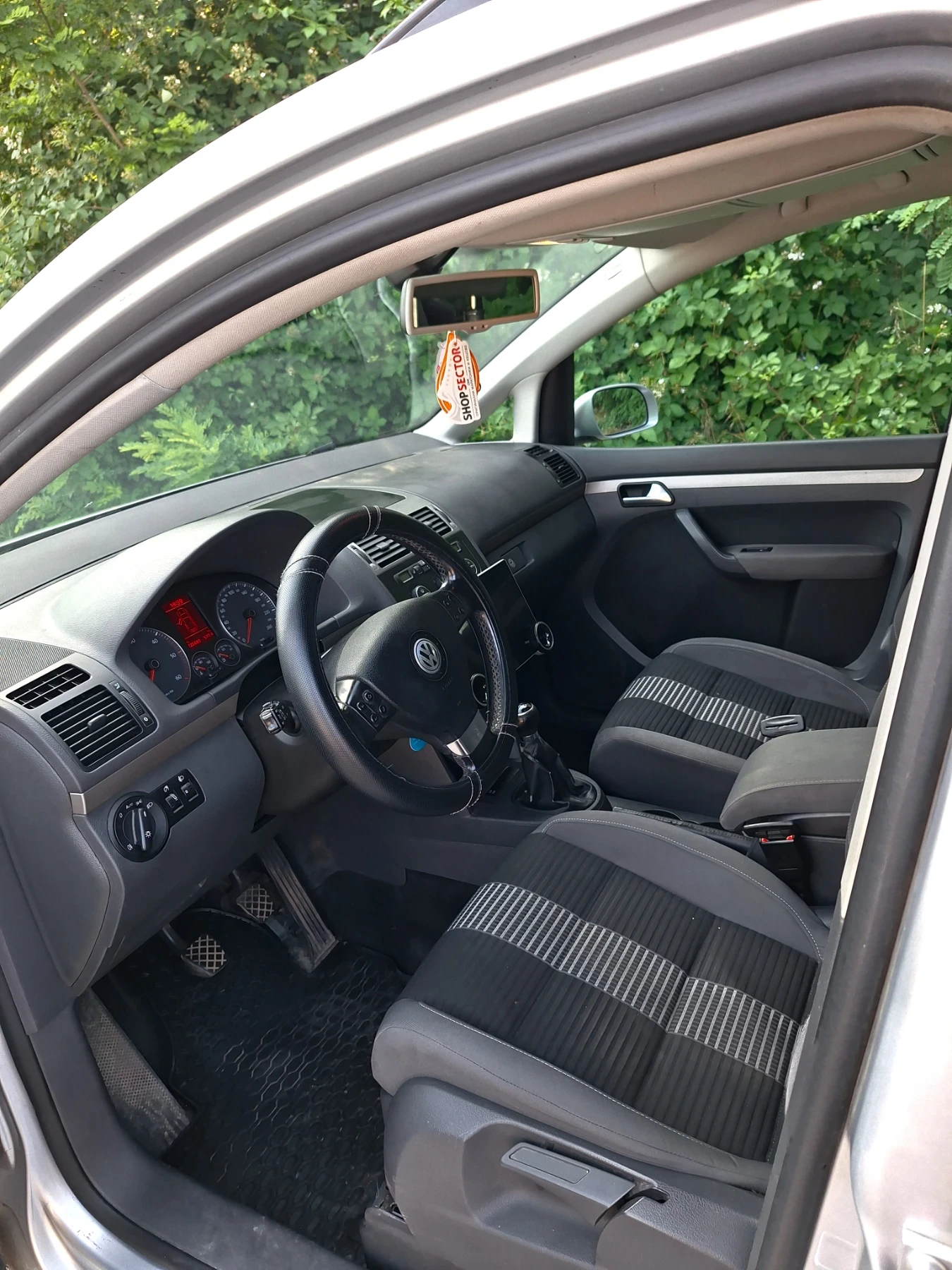 VW Touran | Mobile.bg � ����������� 10