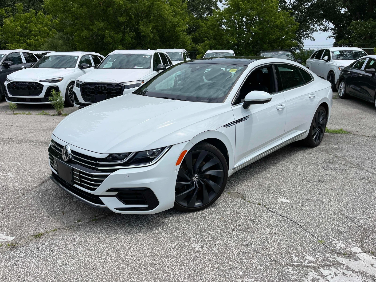 VW Arteon Auto/R-LINE 4 MOTION/Keyless/ПАНОРАМА/CARFAX