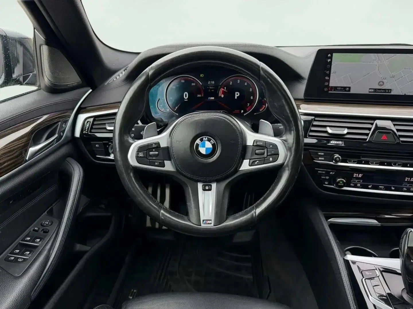 BMW 540 xDrive M Sport PKG ЦЕНА ДО БГ АВТОКРЕДИТ, снимка 9 - Автомобили и джипове - 55347870