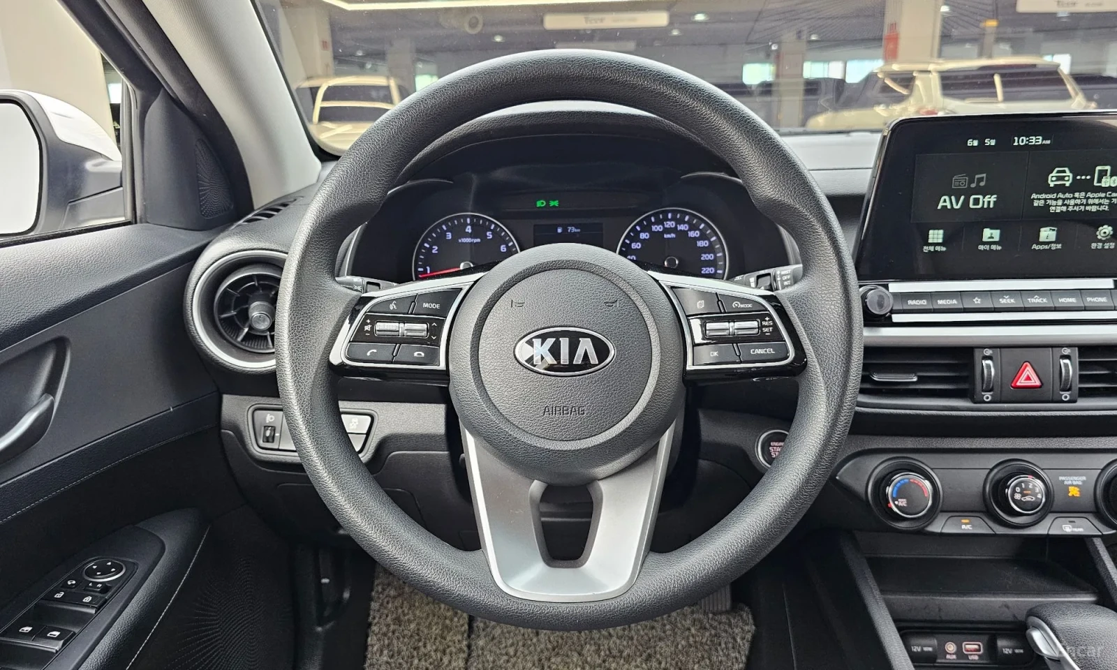 Kia K3 Подгреви\Реални километри\Топ оферта, снимка 13 - Автомобили и джипове - 55587912