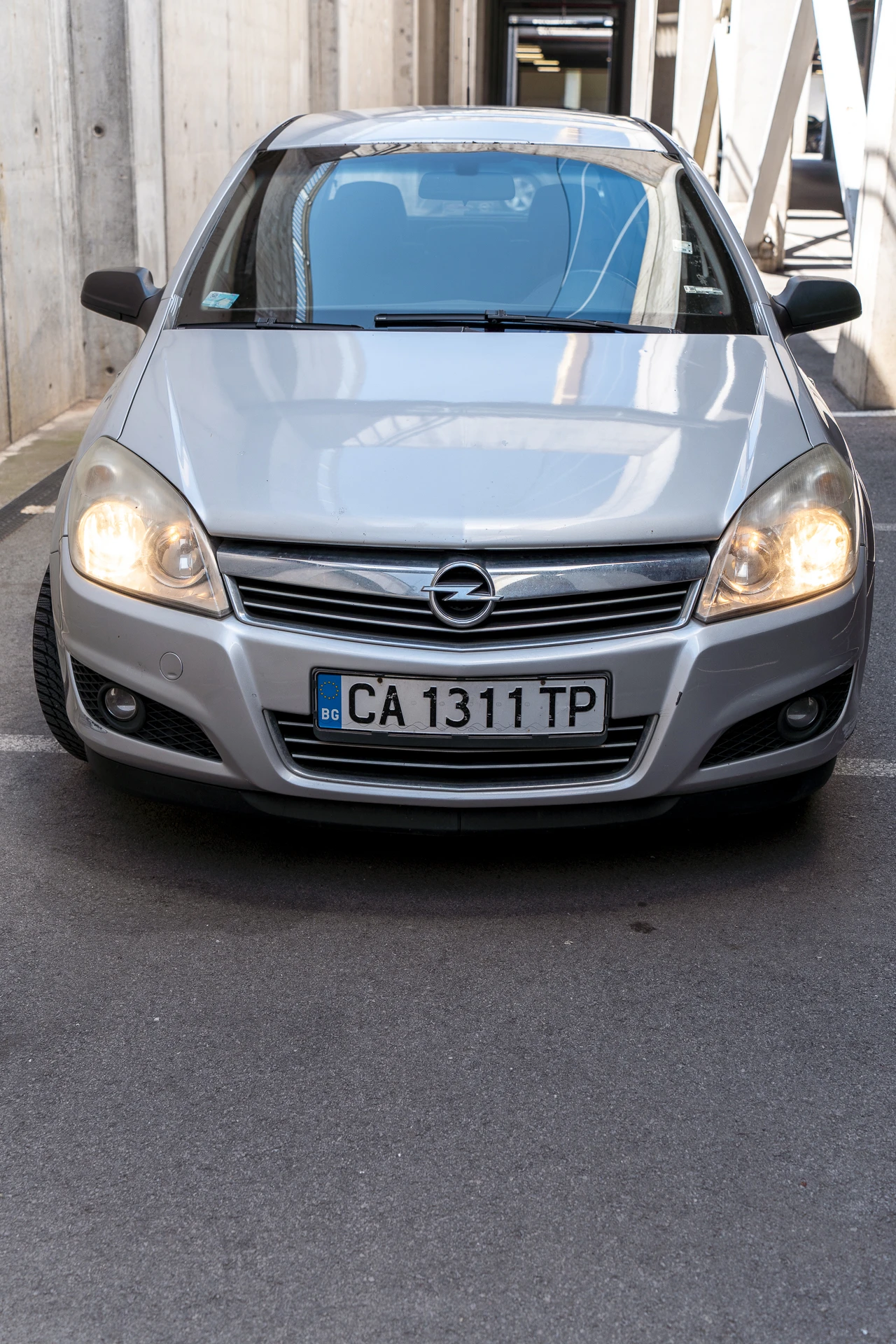 Opel Astra, снимка 8 - Автомобили и джипове - 55640507