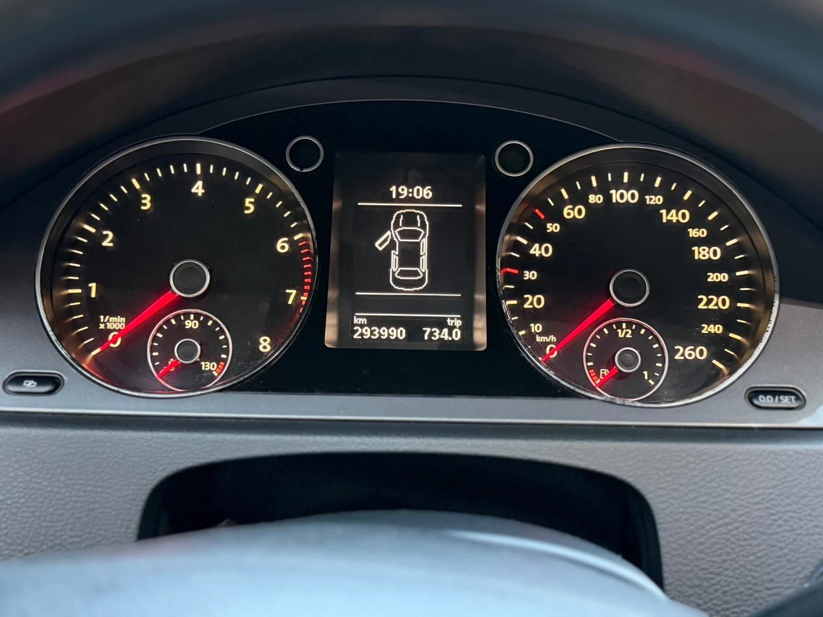 VW Passat 1.4TSI FACELIFT, снимка 14 - Автомобили и джипове - 55981821