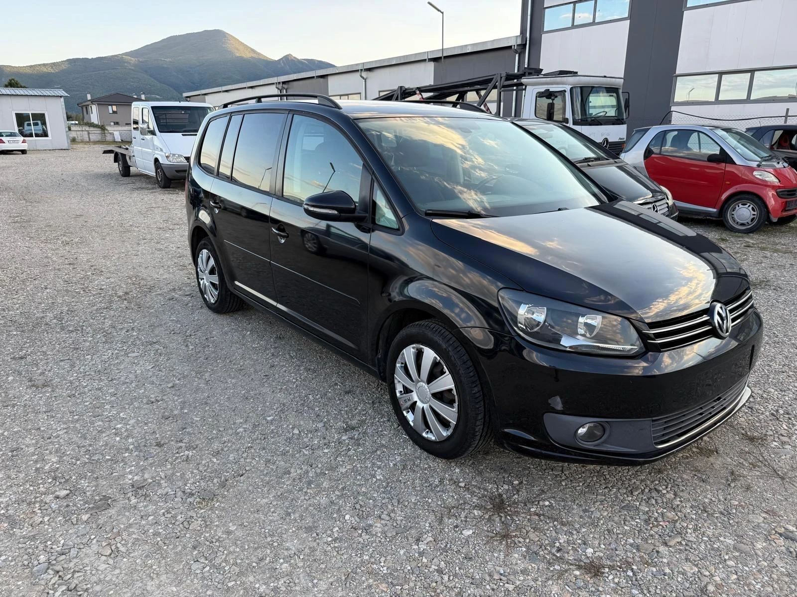 VW Touran  2014 1.6 110 ks tdi 7 mesta | Mobile.bg � ����������� 2