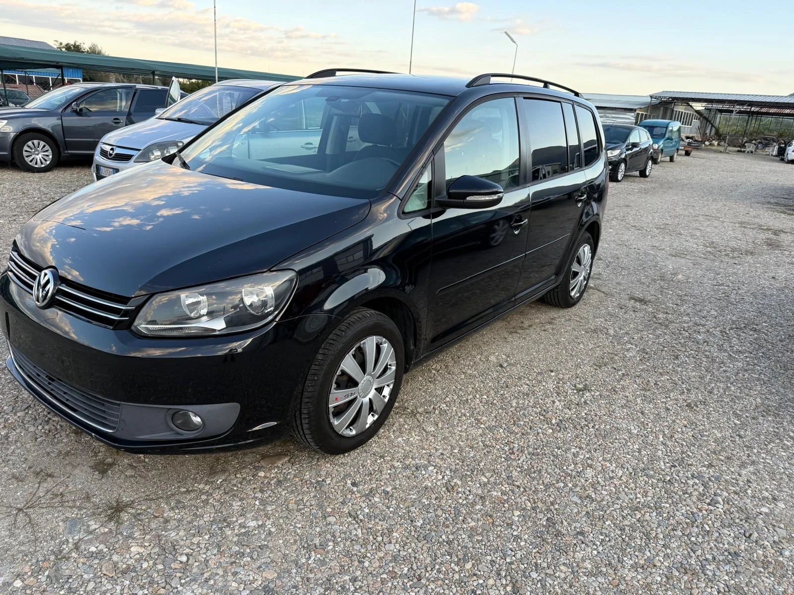 VW Touran  2014 1.6 110 ks tdi 7 mesta | Mobile.bg � ����������� 6